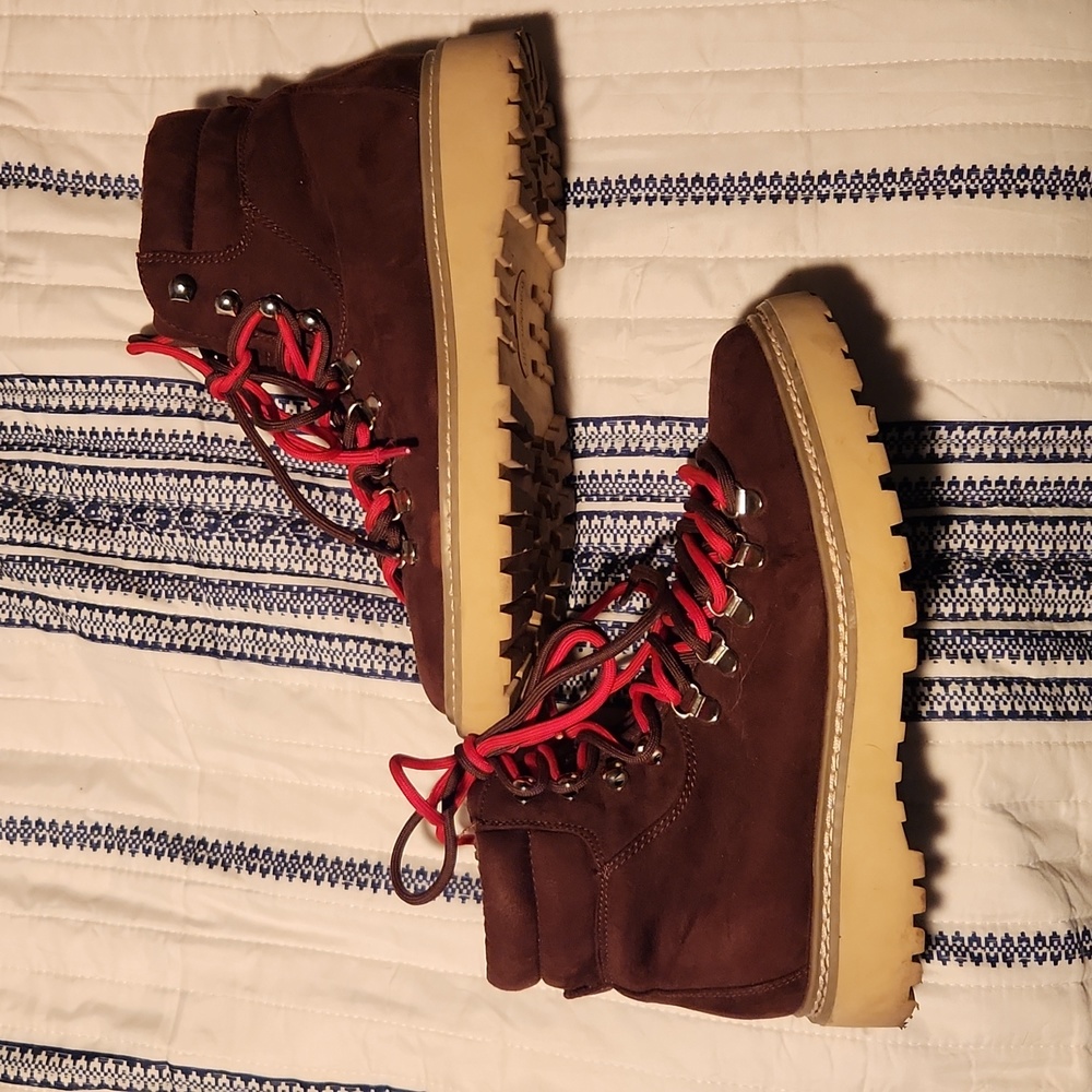 Madden Girl Tipperr hiking/combat boots